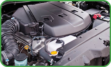 The new off-road vehicle's engine V8 is covered with plastic 